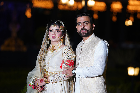 Azhar & Ayesha 00069