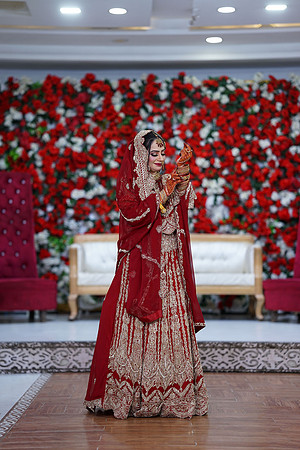 Rafiya & Fahad Barat 00040