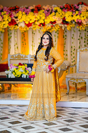 Iqra & Touqeer Mehndi 00001