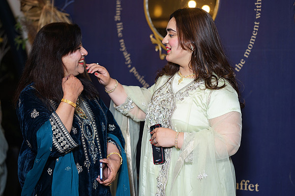 Haniya & Abid Walima 00364