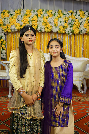 Rafiya & Fahad Mehndi 00133