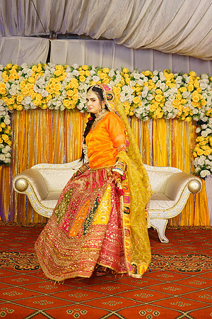 Rafiya & Fahad Mehndi 00051