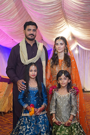 Iqra & Amjad Mehndi 00205