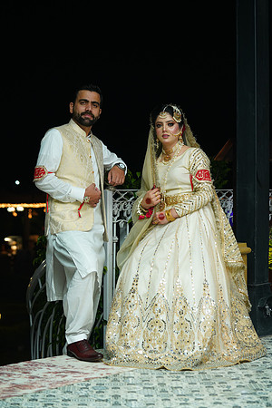 Azhar & Ayesha 00030