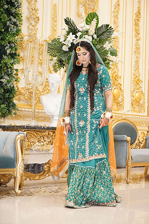 Usman & Zarwa Mehndi 00009