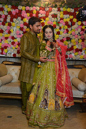 Usama & Bisma Mehndi 00060