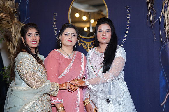 Haniya & Abid Walima 00309
