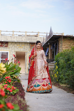 Uzair & Faria Barat 00091