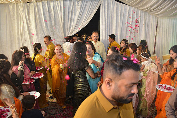 Usama & Bisma Mayon 00185