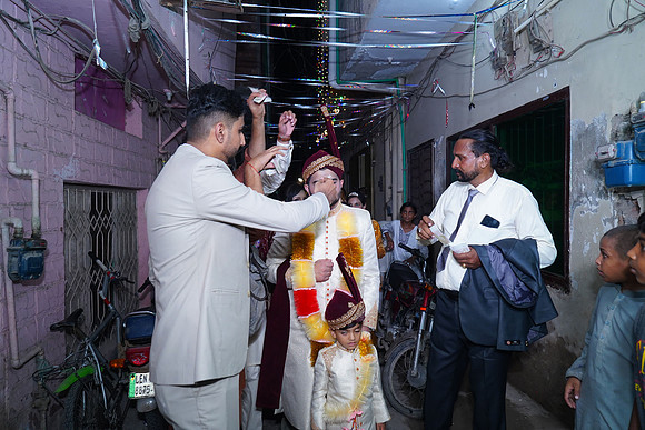 Afeef & Tehreem Barat 00172