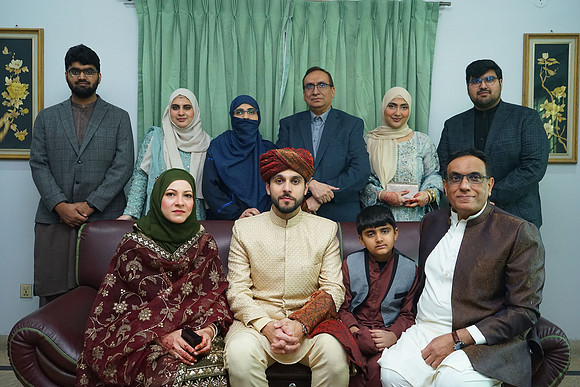 Hasan & Sundus Barat 00168