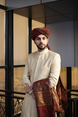 Hasan & Sundus Barat 00036