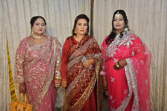 Usman & Hafsa Barat 00031