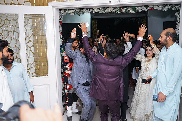 Rafiya & Fahad Barat 00166