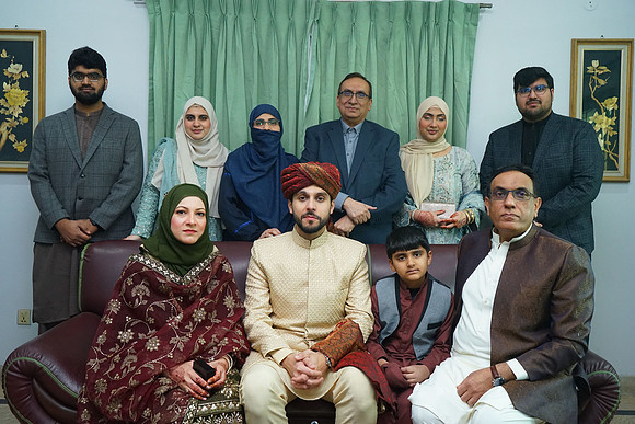 Hasan & Sundus Barat 00167
