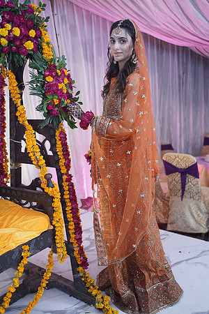 Iqra & Amjad Mehndi 00023
