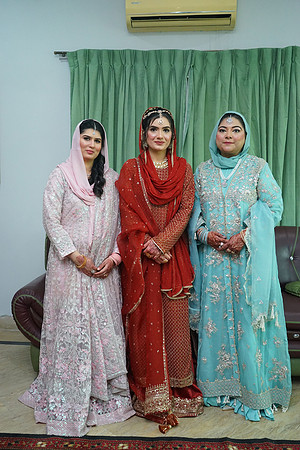Hasan & Sundus Barat 00199