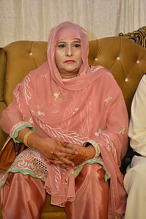 Usman & Hafsa Barat 00009