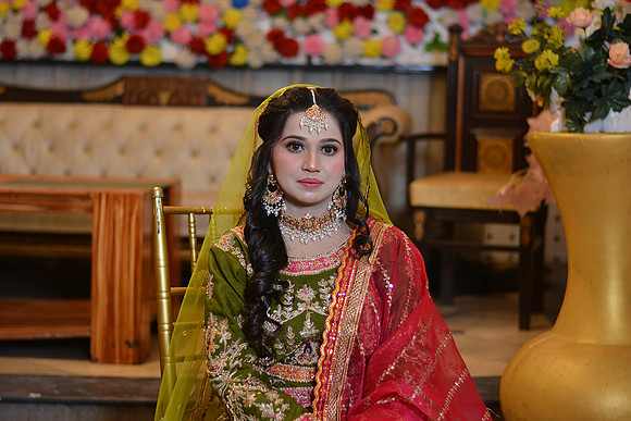 Usama & Bisma Mehndi 00031