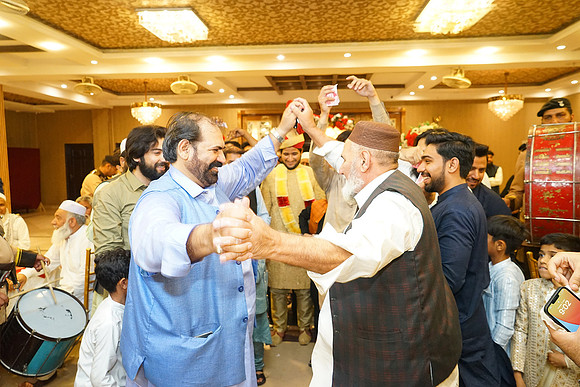 Farhan & Anum Barat 00164