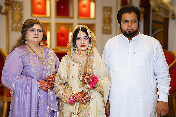 Ayesha & Khurram Nikah 00154