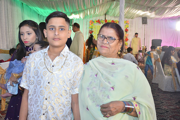 Usama & Bisma Mayon 00206