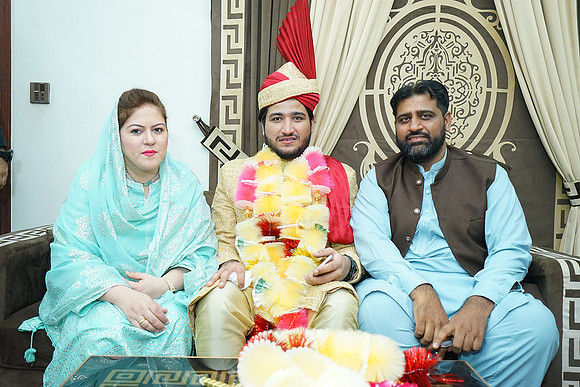 Farhan & Anum Barat 00087