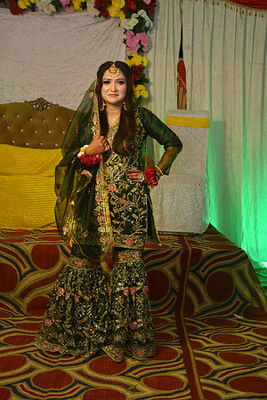 Usman & Maria Mehndi 00035