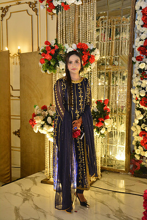 Usman & Hafsa Barat 00169