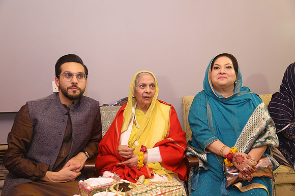 Hasan & Sundus Mehndi 00110