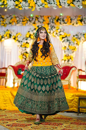 Uzair & Faria Mehndi 00041