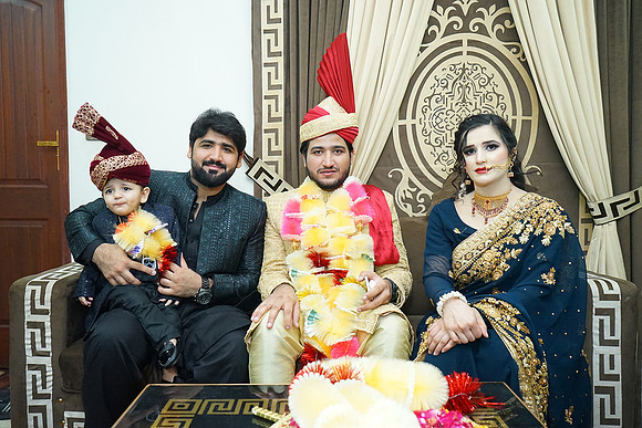 Farhan & Anum Barat 00082