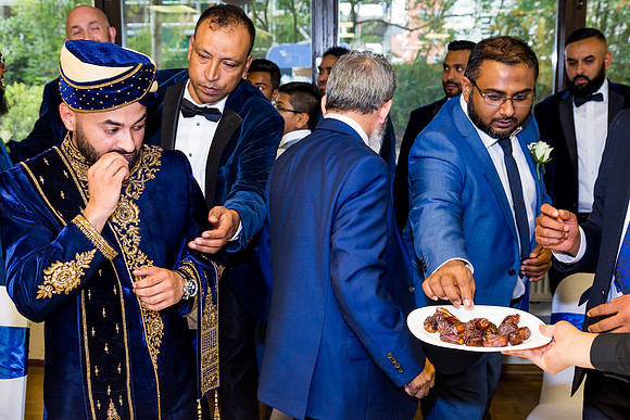 Reepa & Tareq Wedding at Cardiff County Hall-7295
