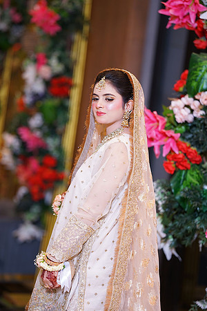 Maheen & Usama Nikah 00021