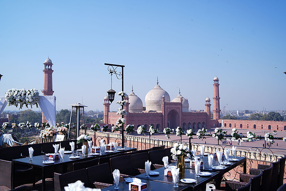 Haniya & Abid Barat 00110