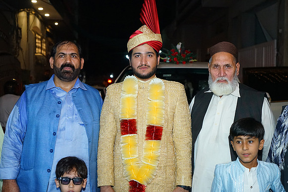 Farhan & Anum Barat 00128