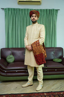 Hasan & Sundus Barat 00004