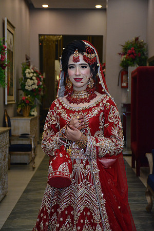 Usman & Hafsa Barat 00104