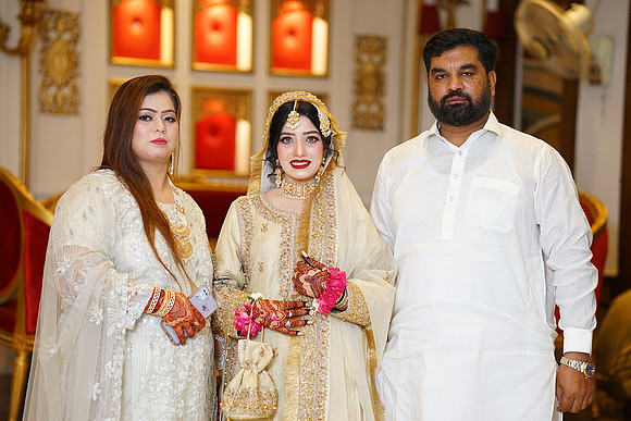 Ayesha & Khurram Nikah 00150