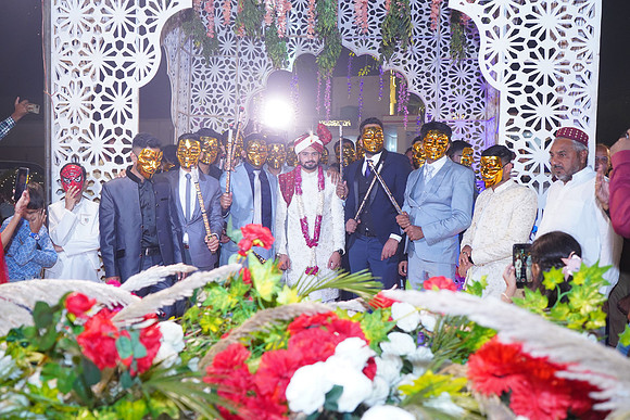 Nouman & Hijab Barat 00412