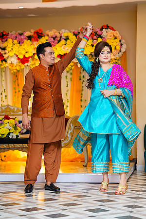 Iqra & Touqeer Mehndi 00103