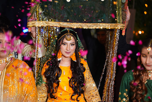 Uzair & Faria Mehndi 00236