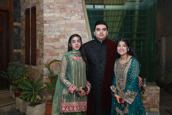 Ali & Iqra Barat 00030