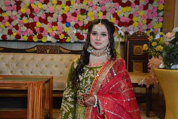 Usama & Bisma Mehndi 00016