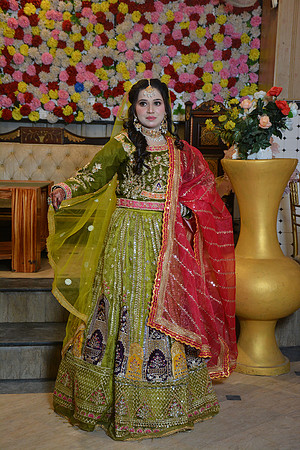 Usama & Bisma Mehndi 00028