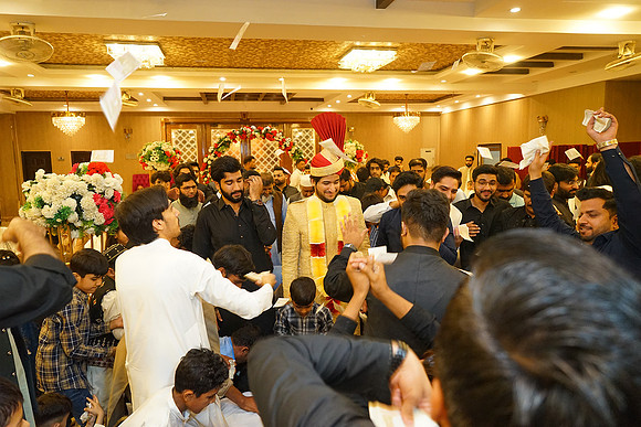 Farhan & Anum Barat 00187