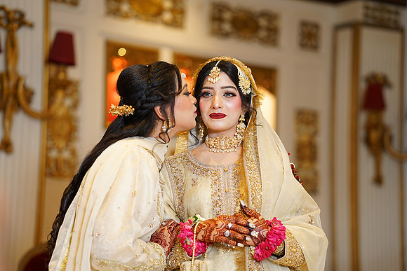 Ayesha & Khurram Nikah 00183