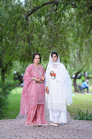 Uzma & Imran Nikah 00219