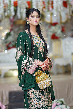 Ayesha & Arslan Barat 00211
