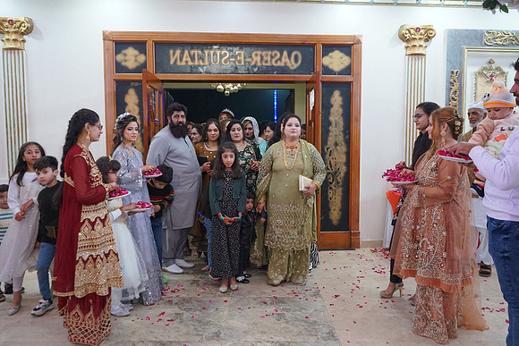Farooq & Ayesha Walima 00139